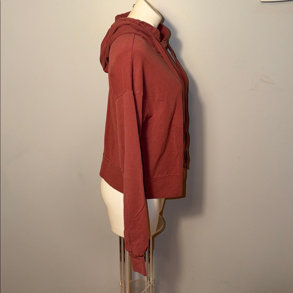 Alo Yoga Ladies Mauve Drawstring hoodie. No tags. - Picture 4 of 13
